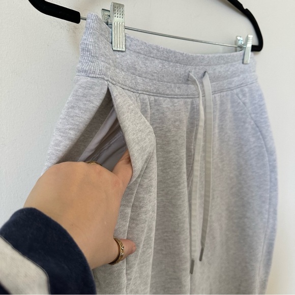 Lululemon Scuba High-Rise Jogger Heathered Core Ultra Light Grey Size 8 - Picture 6 of 10
